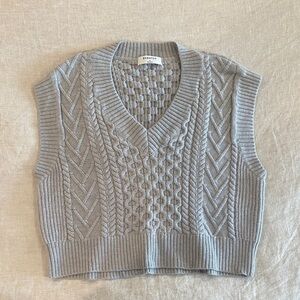 Aritzia Babaton 100% Merino Wool Grey Cable-Knit V-Neck Sweater Vest